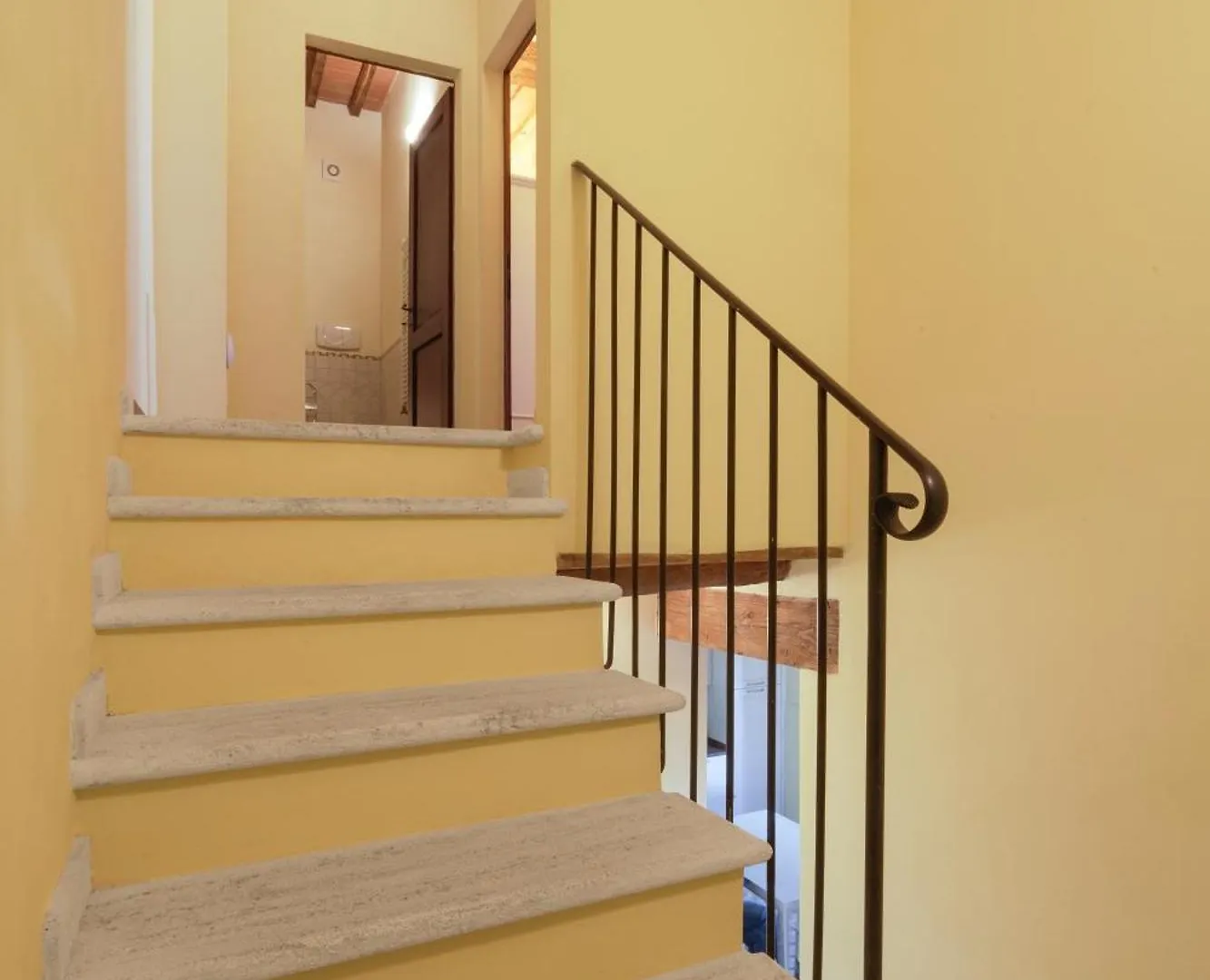 Charming House - Parking Included Διαμέρισμα Σαν Τζιμινιάνο
