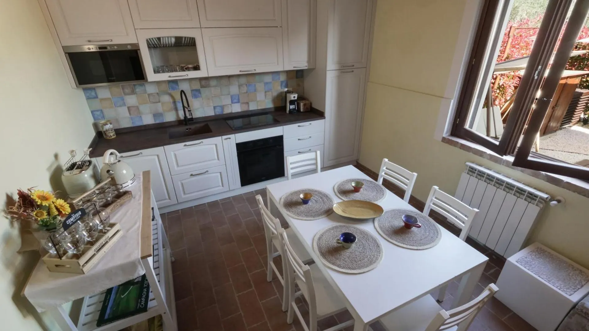Charming House - Parking Included Διαμέρισμα Σαν Τζιμινιάνο